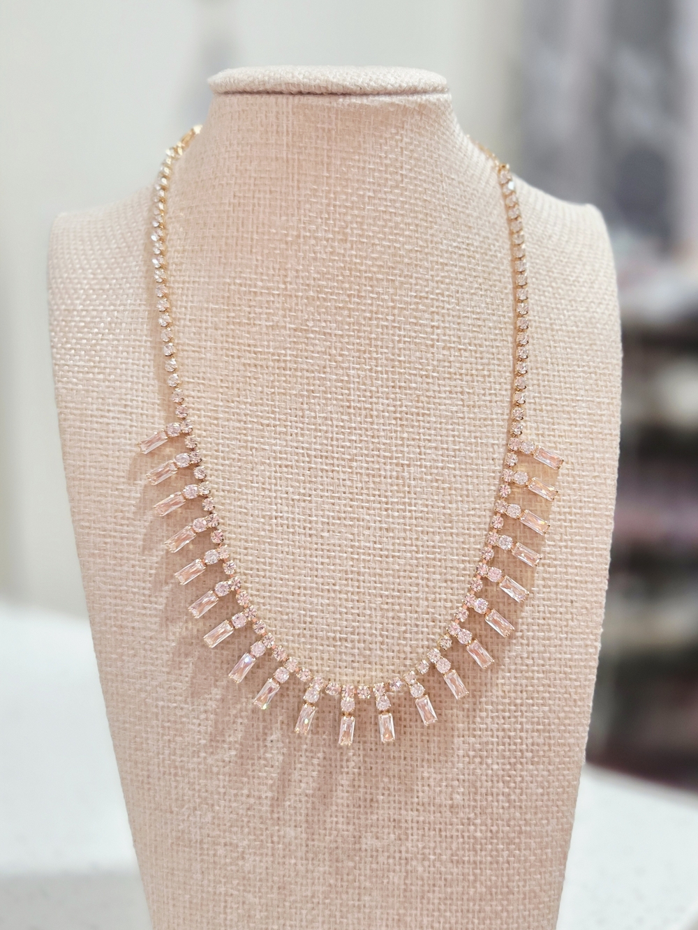 Elegant Fringe Stone Necklace - Women Jewelry